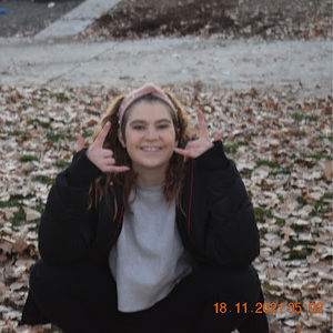 Meet your Posher, Haylee